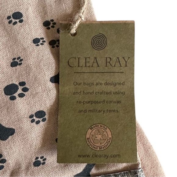 Clea Ray Recycled Canvas Dog Paw Bone Print Crossbody Bag Faux Fur Panel NWT - Picture 7 of 7